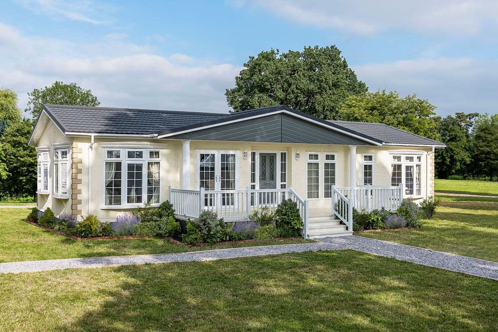 Omar to display top-of-the-range Heritage Park Home  at the Caravan, Camping & Motorhome Show